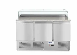 ARKTIC Pizzatisch 3-türig 380 L für 8x 1/6GN, Breite 1365mm