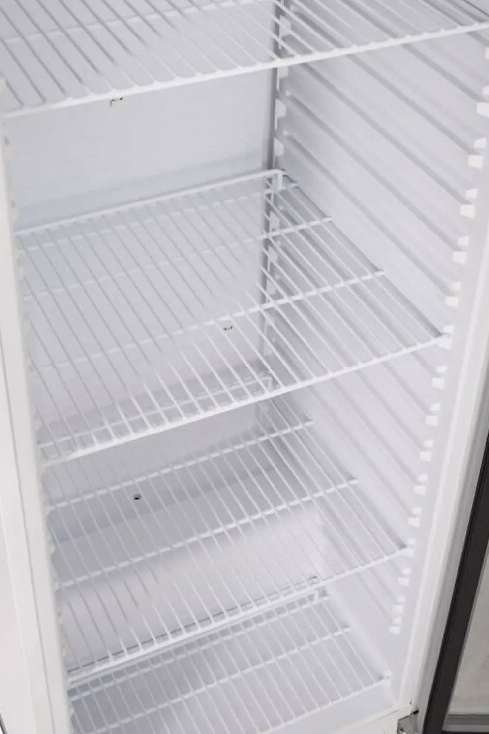 Glastürkühlschrank 602 GU, 777x695x1890 mm