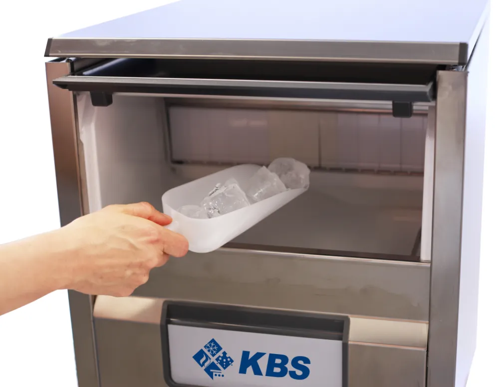 KBS Vollkegel-Eiswürfelbereiter Solid 119 L, 18kg/24 Std
