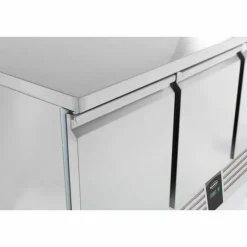 Kühltisch Compact Line mit 3 Türen, 1365x700x875mm