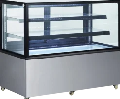 Kuchen- und Tortenvitrine Cube 150 mit Glasschiebetüren 1515 mm