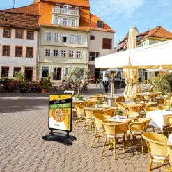 Kundenstopper SNE600 für Pizzeria mit A1-Plakat & Logo