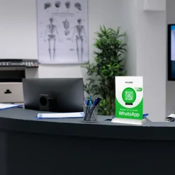 Mini-Roll-Up Tischaufsteller für WhatsApp WA20 mit QR-Code+Logo