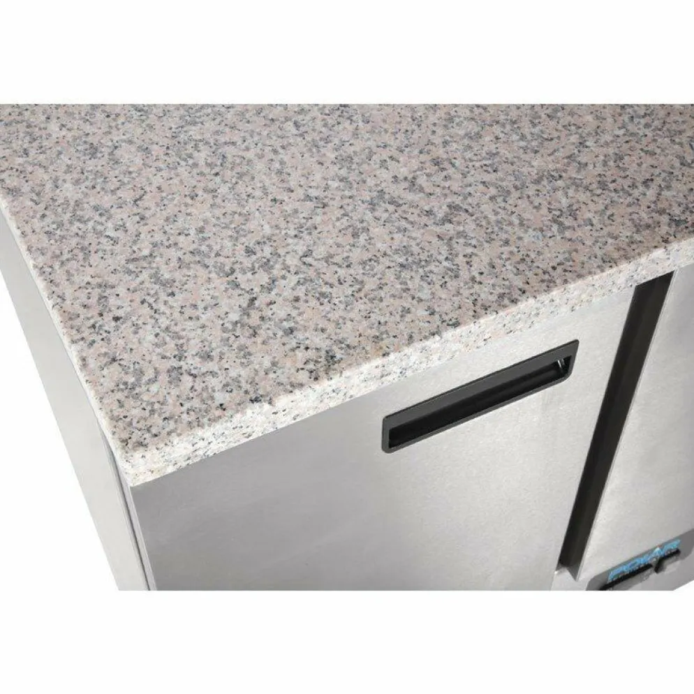 POLAR Thekenkühltisch 3-türig 368L, 1370x700x880 mm - GN 1/1