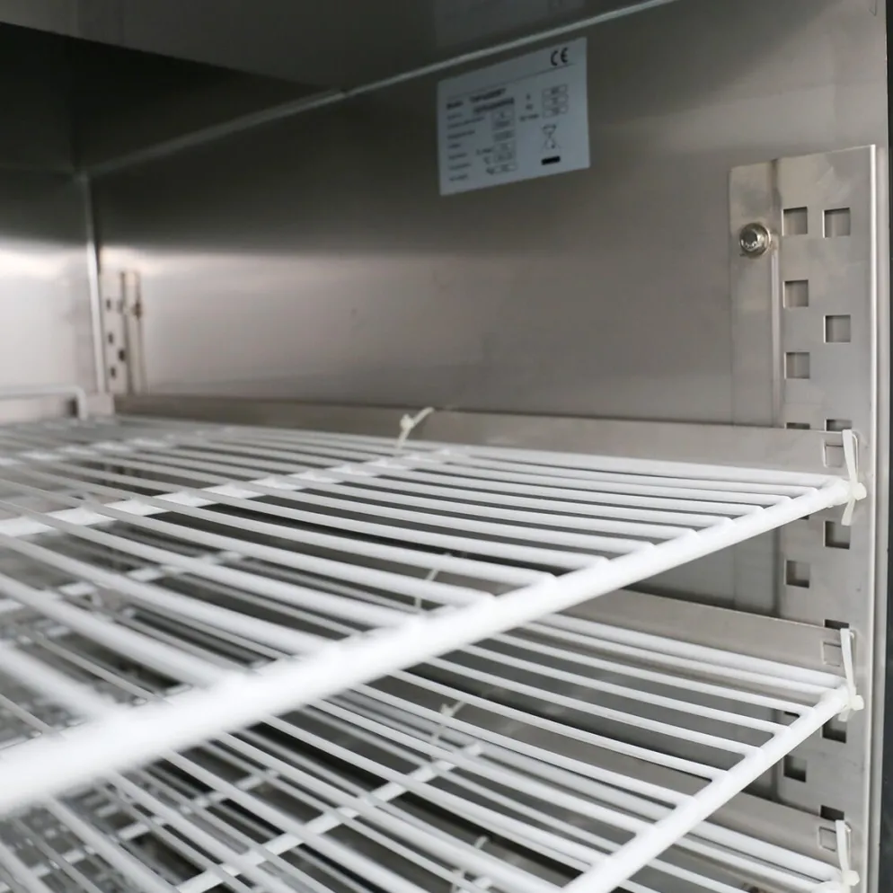 Skyrainbow Edelstahl Umluft-Kühlschrank GN2/1 1333 Liter