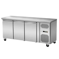 Skyrainbow Umluft-Kühltisch 3 Türen ohne Aufkantung, Breite 1795x700 mm